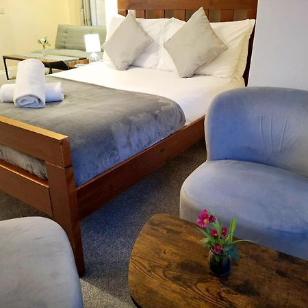 Inn By The Sea, Portsmouth - En Suite Rooms With Sea View Possible, Parking Ev 22Kw Esterno foto