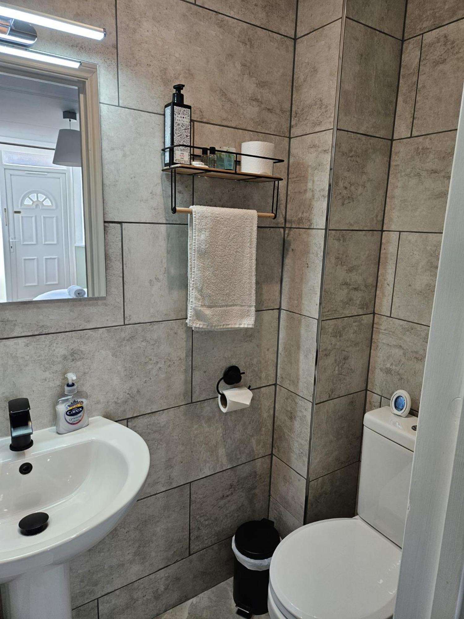 Inn By The Sea, Portsmouth - En Suite Rooms With Sea View Possible, Parking Ev 22Kw Esterno foto